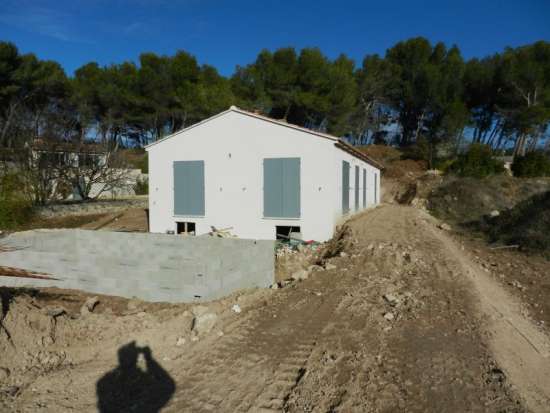 5 pieces 131.90 m2 location villa prochainement disponible.