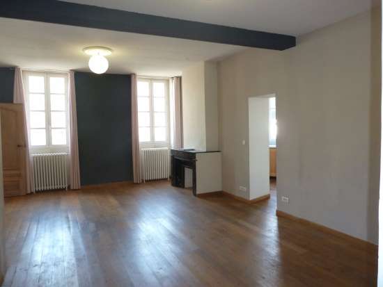 Location appartement t3 100m2 - arenes - Nîmes