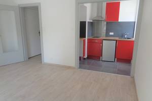 Location appartement t2 de 39 m2 en rdc avec cuisine équipée