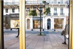 Location murs libres rue d'antibes - Cannes