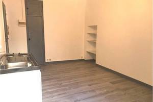 Location bayonne-studio 20m2-loyer:430? hors charges.