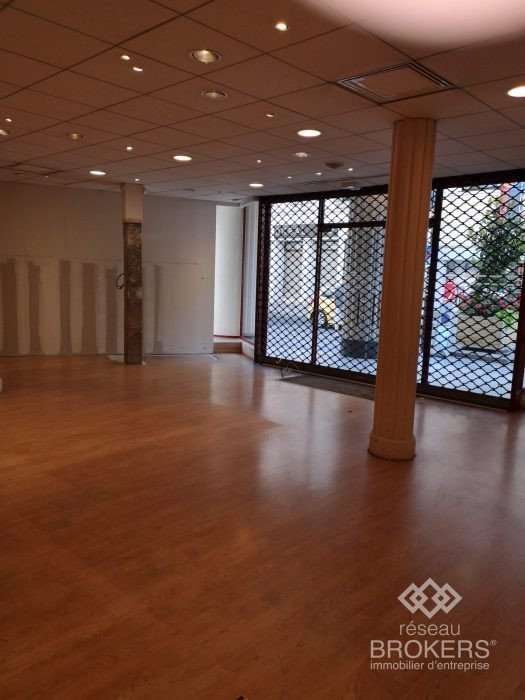 Location immeuble commercial - Melun