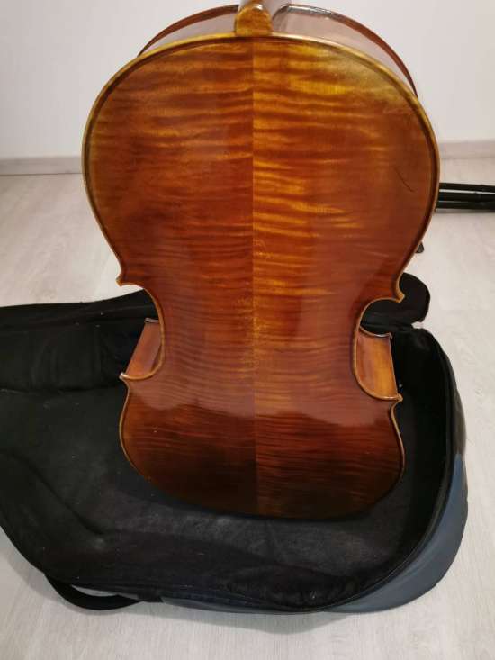 Location violoncelle henri delille 4/4