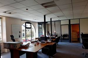 Location bureaux ou local professionnel - Pau
