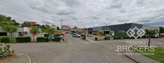 Location local commercial 800 m² otterswiller