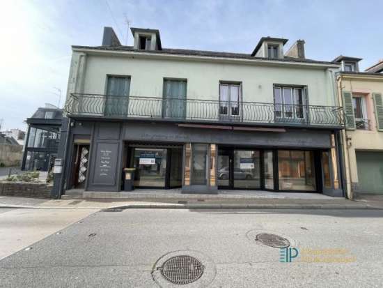 Location local commercial - 146 m2 - plouay