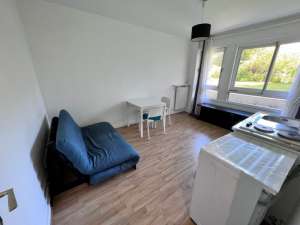 location-appartement-garches-1-piece-s-17-80-m2